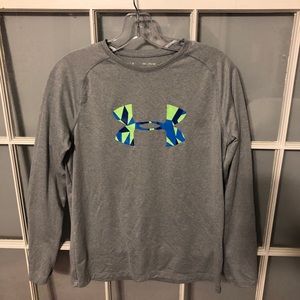 Under Armour long sleeve t-shirt